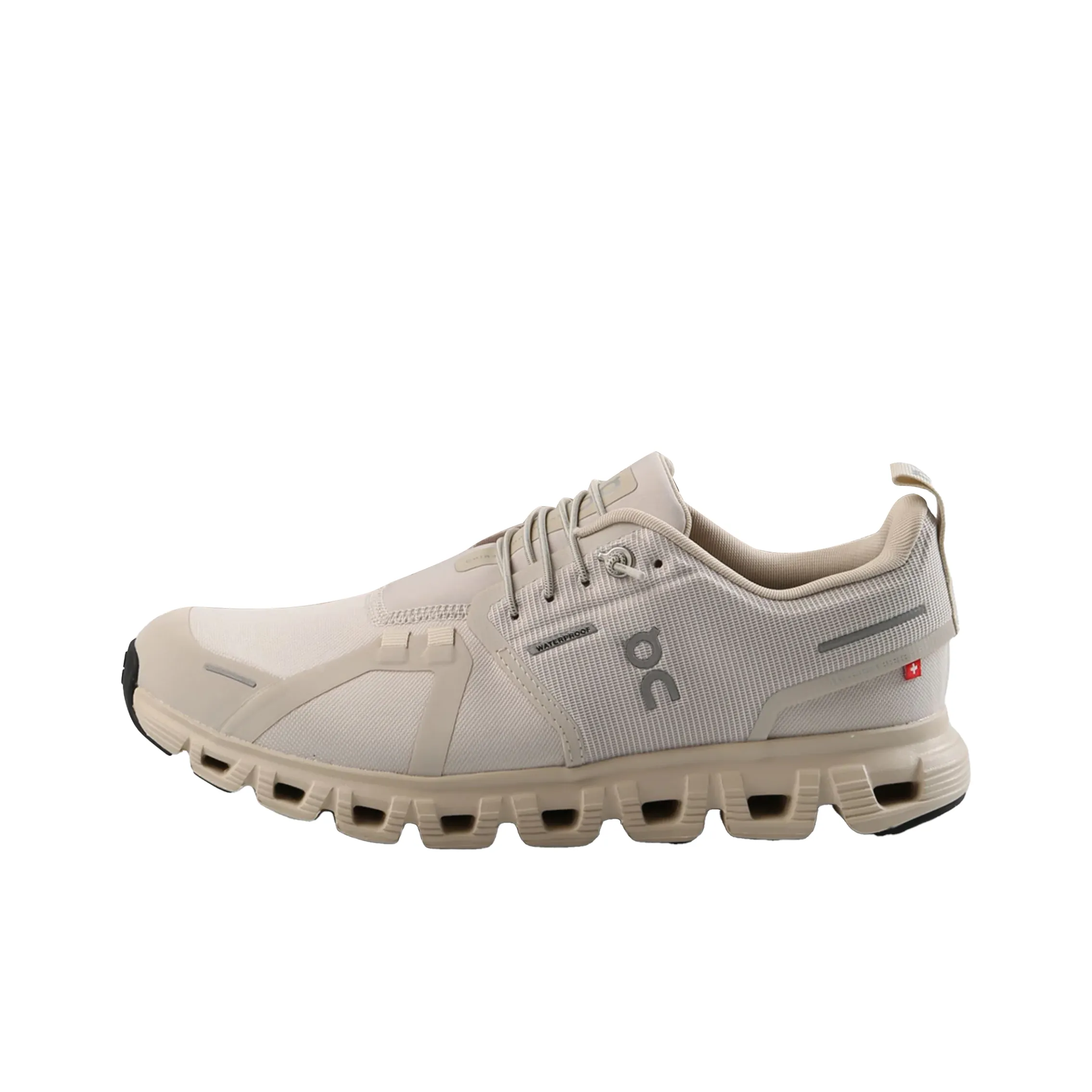 On Running Cloud 6 Waterproof Pearl Cream Women's
