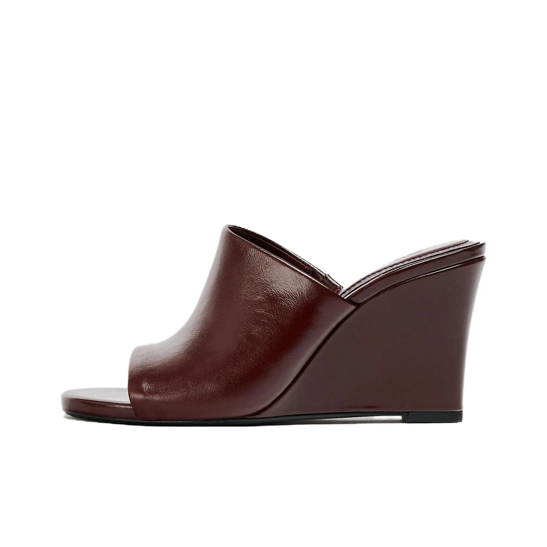 ZARA Slip Resistant Slide Slippers Women's Dark Red Color
