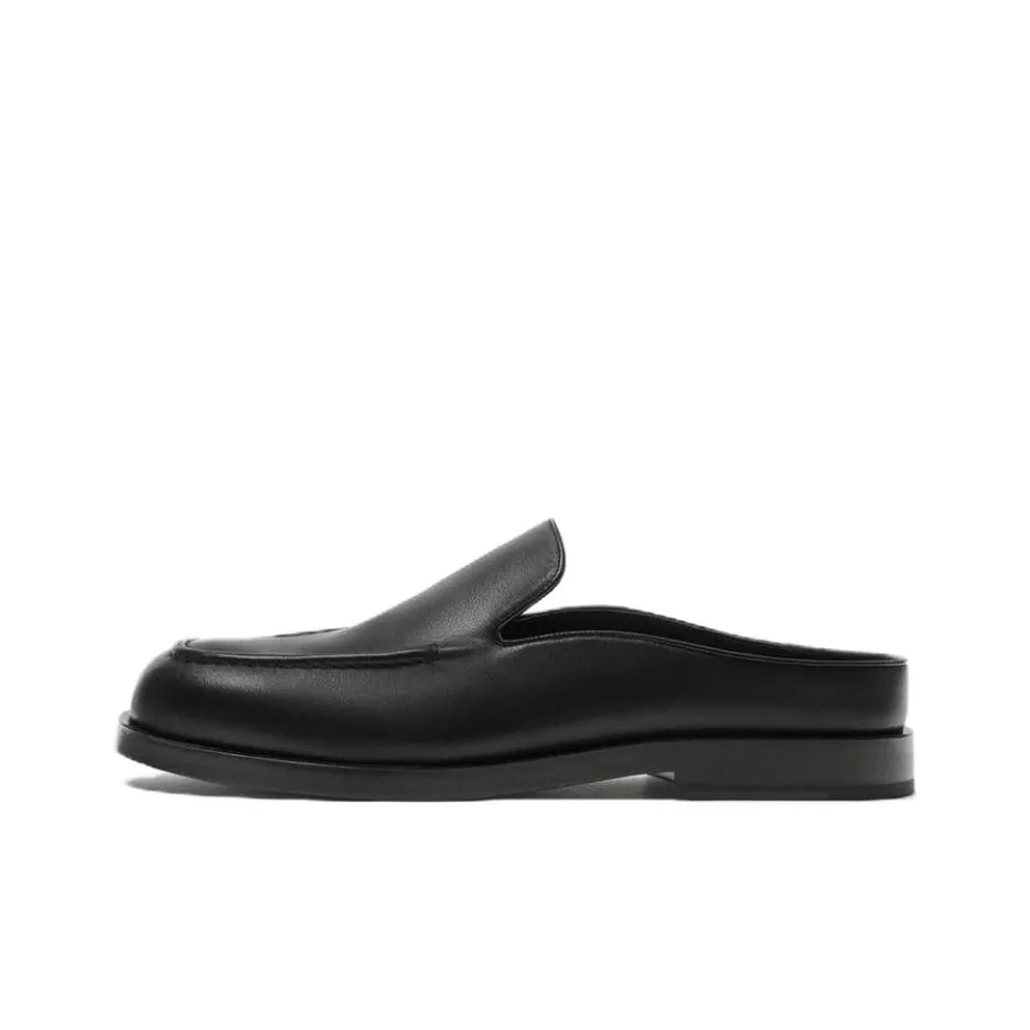 ZARA Slip Resistant Closed Toe Slippers Men's Black