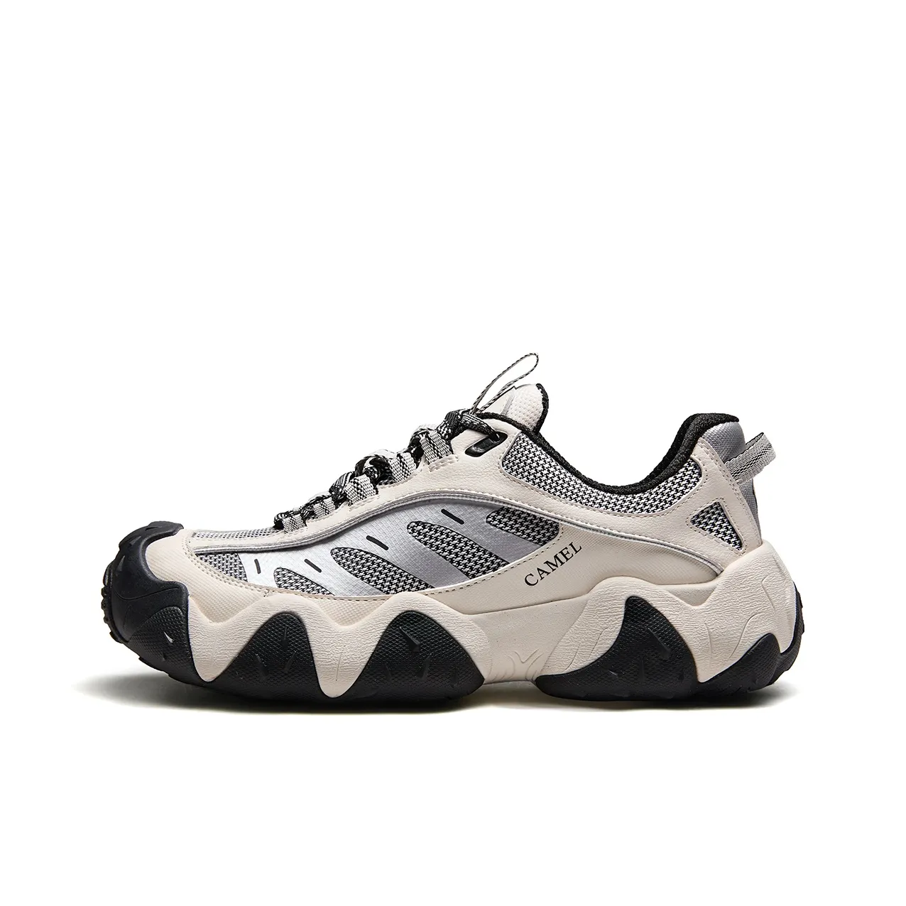 CAMEL Альпинистские и туристические ботинки Низкий верх Женские