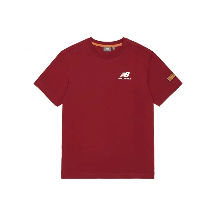 New Balance Красный Унисекс T-рубашки