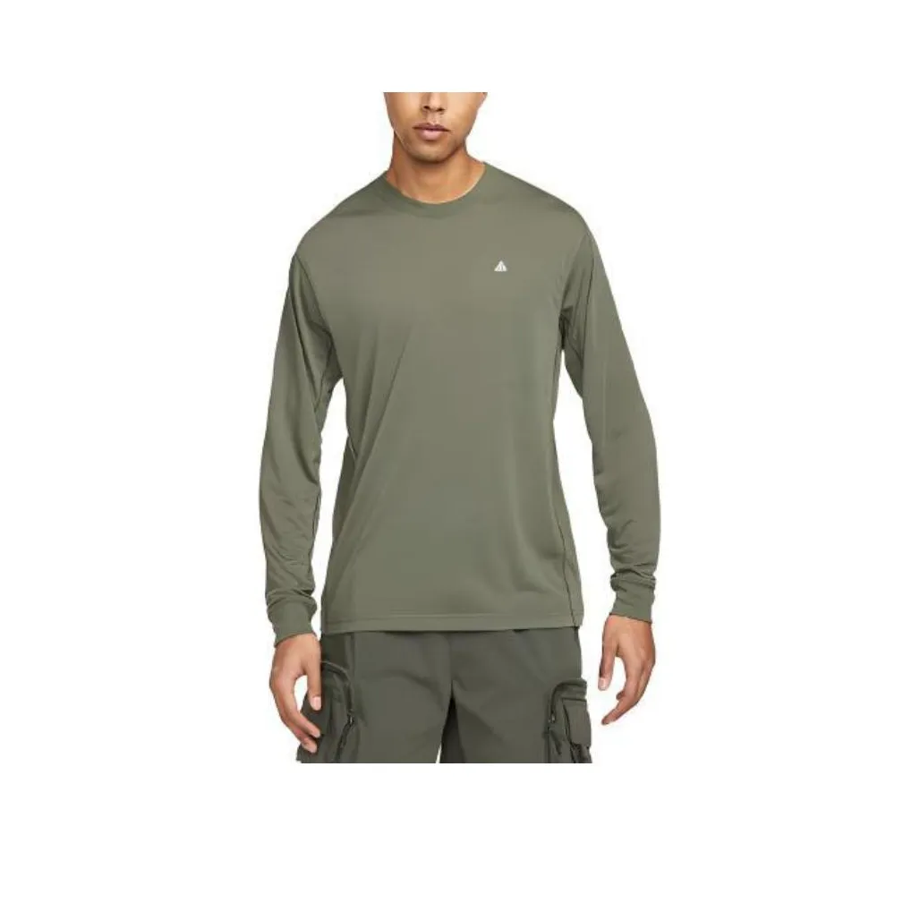 Nike Оливково-зеленые Мужские T-рубашки