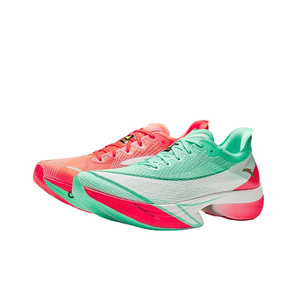 Anta C10 Pro Slip Resistant Breathable Low Top Running Shoes Men's Red Green Mismatched