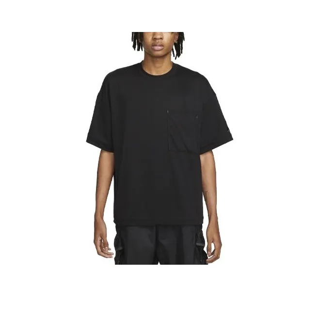 Nike SPORTSWEAR TECH PACK Черные Мужские T-рубашки