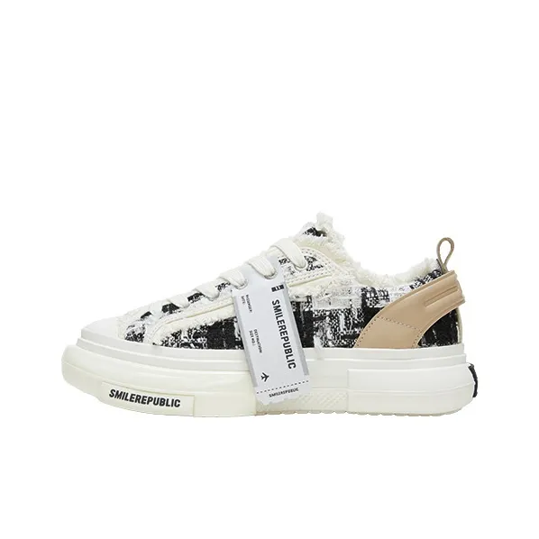 SMILEREPUBLIC INCEPTION 70s Abrasion Resistant Low Top Canvas Shoes Unisex Black White