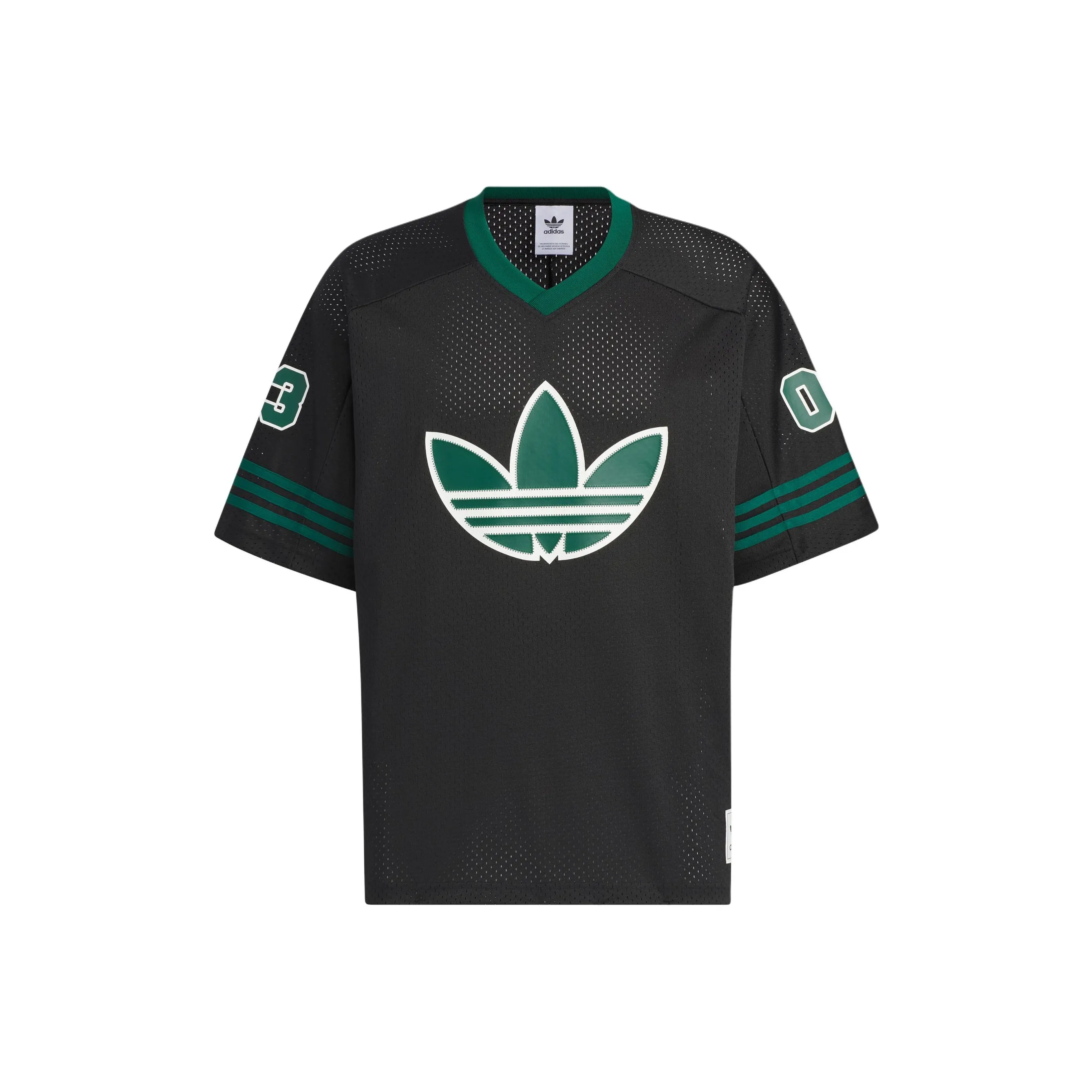 T-shirt in cotton with chest pocket