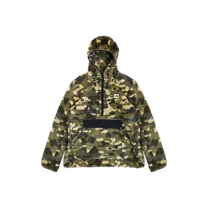 THE NORTH FACE Sweatshirts Men's Camouflage