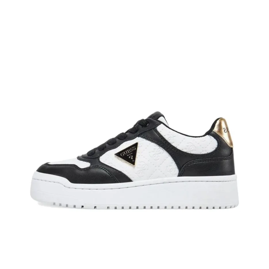GUESS Donna Slip Resistant Low Top Skateboard Shoes Women's Black