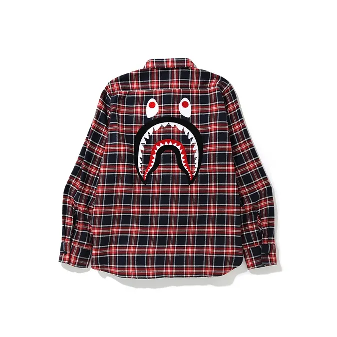 A BATHING APE Мужские рубашки