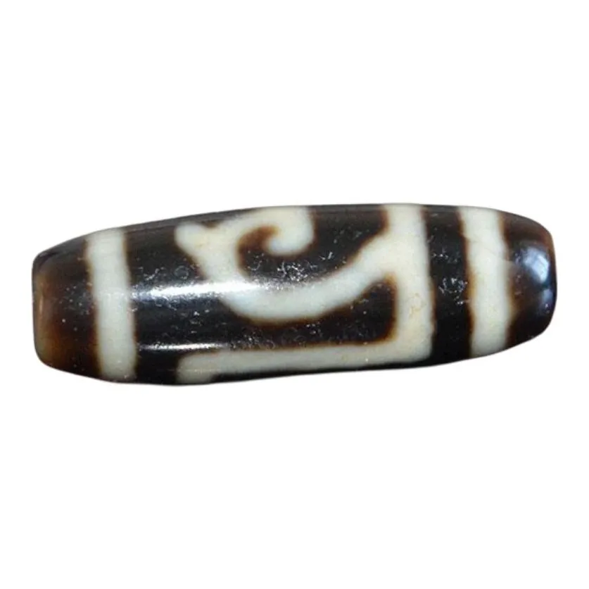 COUMILA Agate & Chalcedony Pendants Unisex