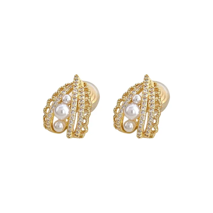 NATURALLYJOJO Циркон Нижняя заколка Серьги On Женские