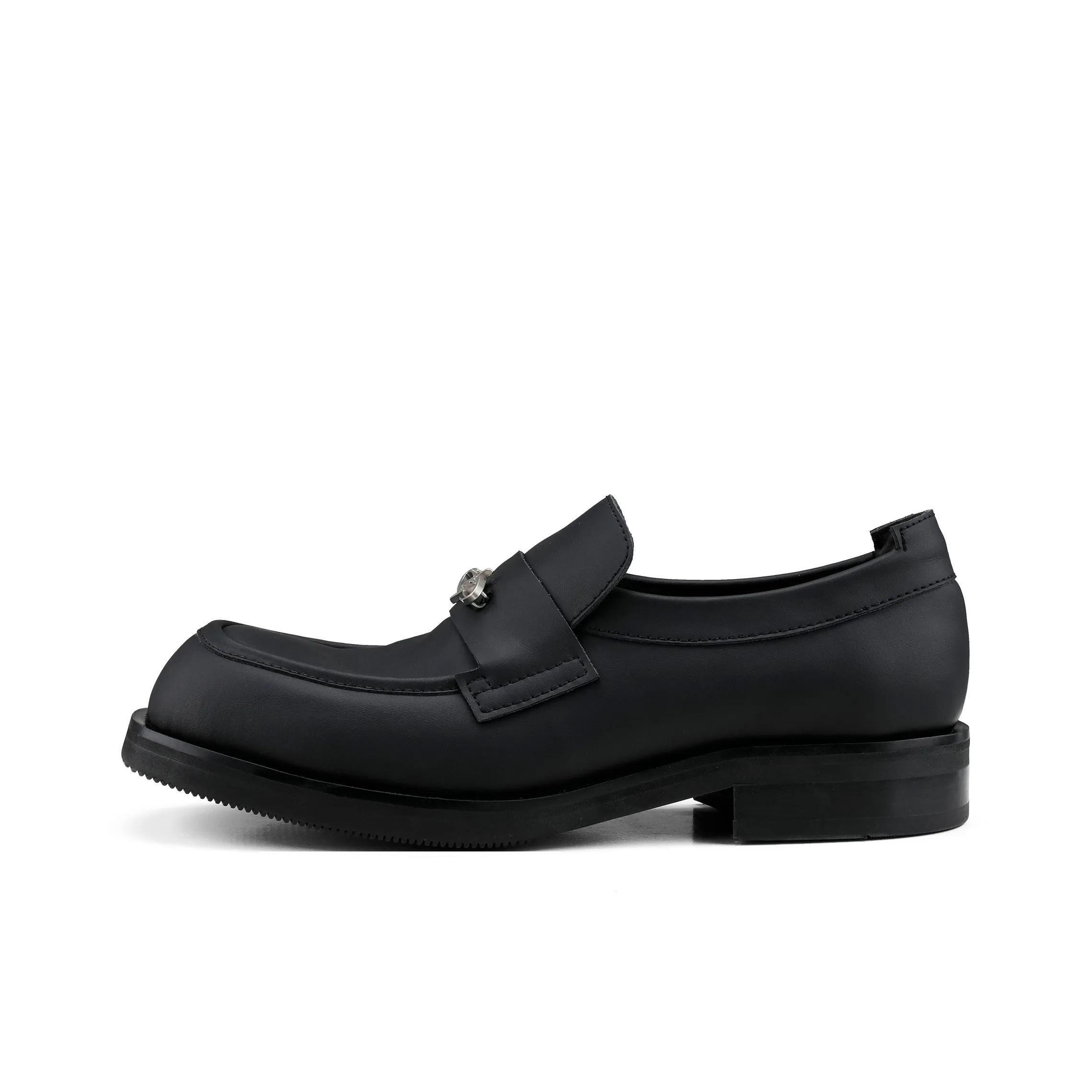 HANQIAORIJI The Abyss Series Square Toe Loafers Unisex
