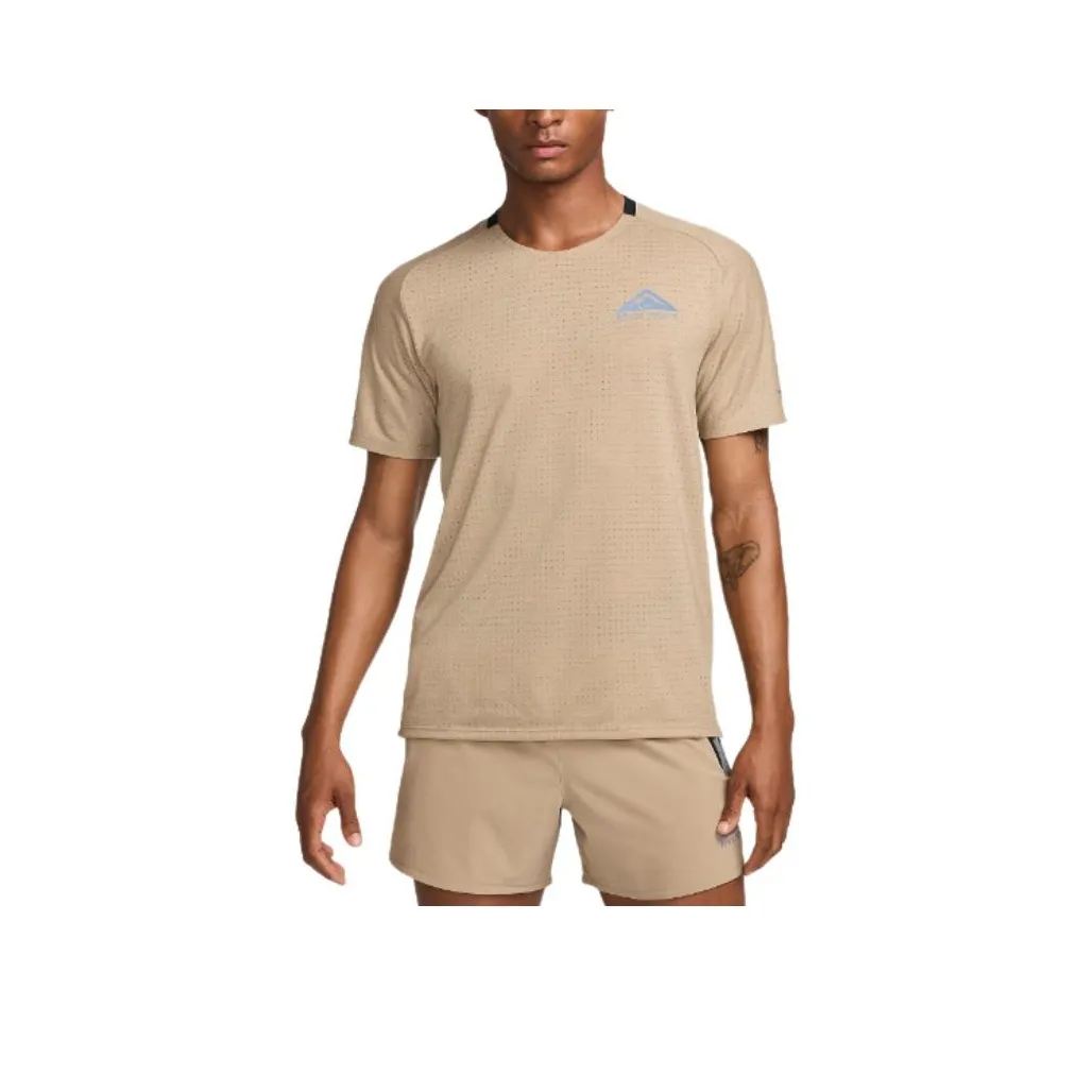 Nike T-Shirts Men Khaki/Black
