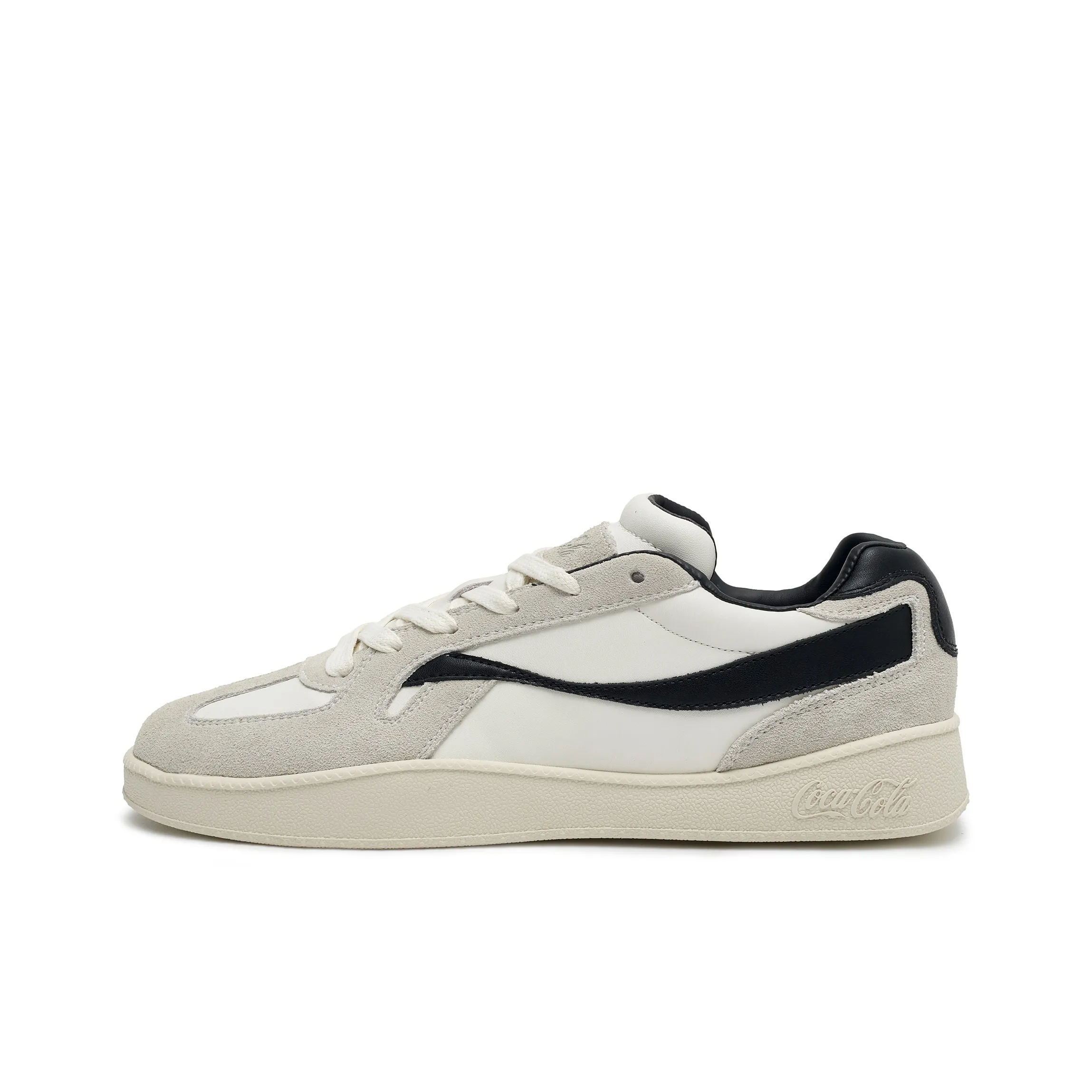 Coca Cola Anti Slip Wear Resistant Low Top Skateboard Shoes Unisex