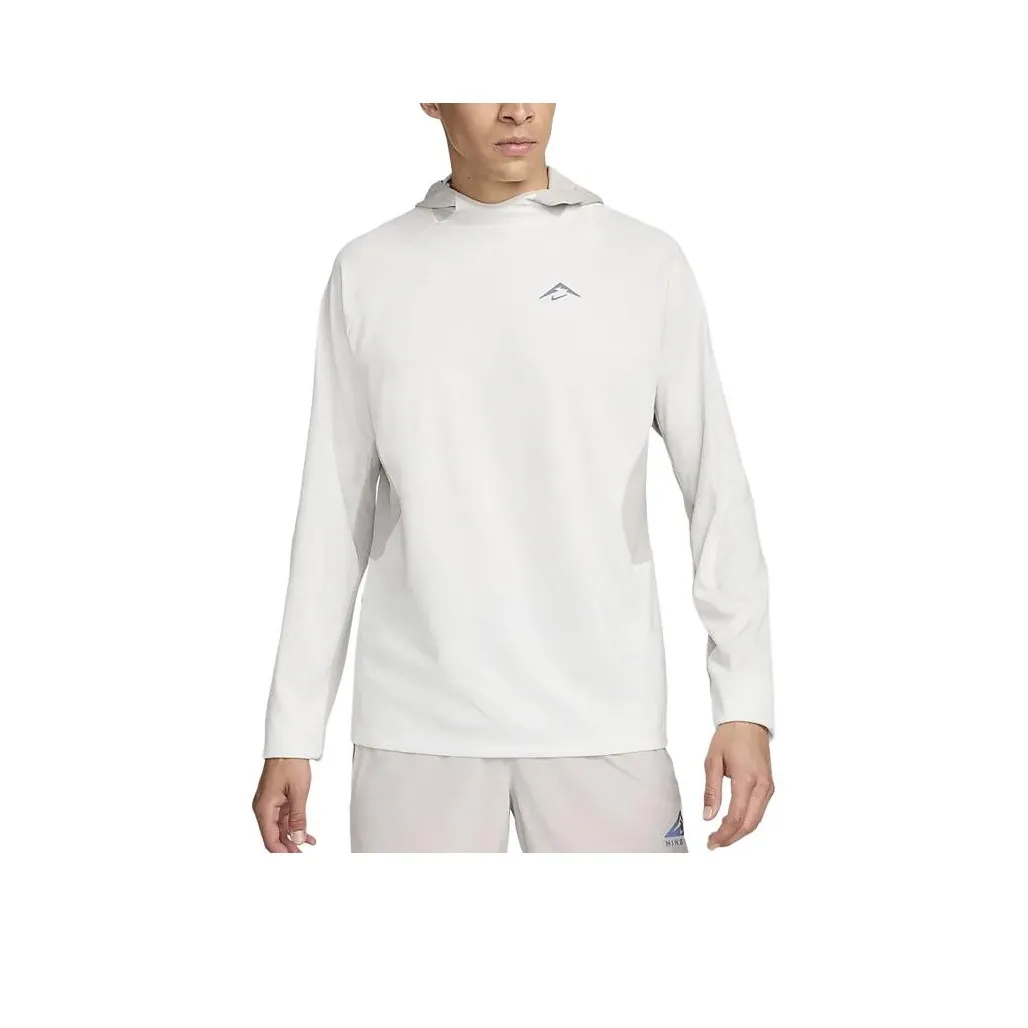 Nike T-Shirt Мужская Mountain PEAK Белый