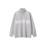 라이트 그레이 터틀넥 스타일