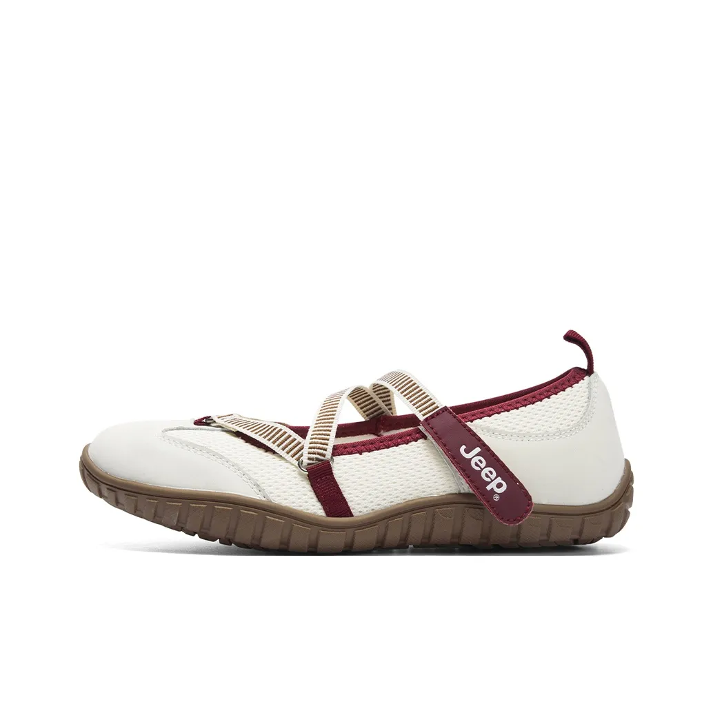 JEEP Mary Jane с плоской подошвой Женские