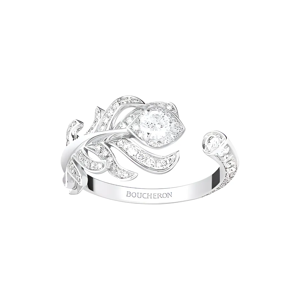 Boucheron 18kt White Gold Plume De Paon Small Diamond Ring