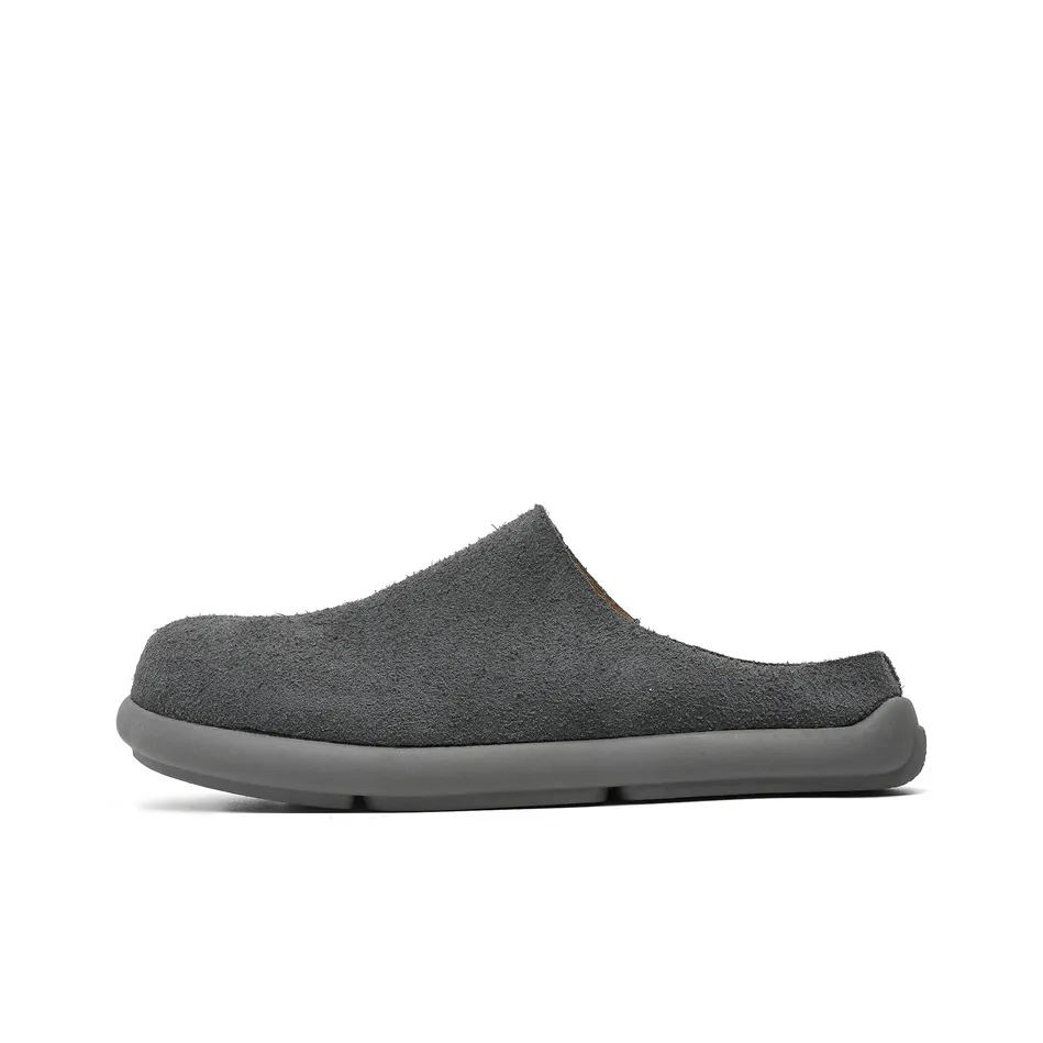 Fire Flying Fish Slip Resistant Abrasion Resistant Closed Toe Slippers Unisex