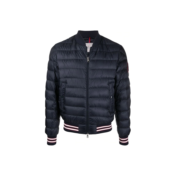 特別価格 Top 10 Moncler Puffer Jackets to Elevate Your Winter Clothing