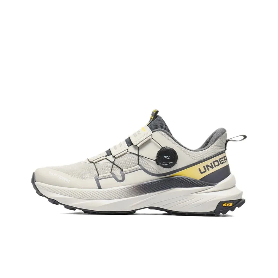 Under Armour City Outdoor Low Top Trail Беговые кроссовки Унисекс Желто-серый