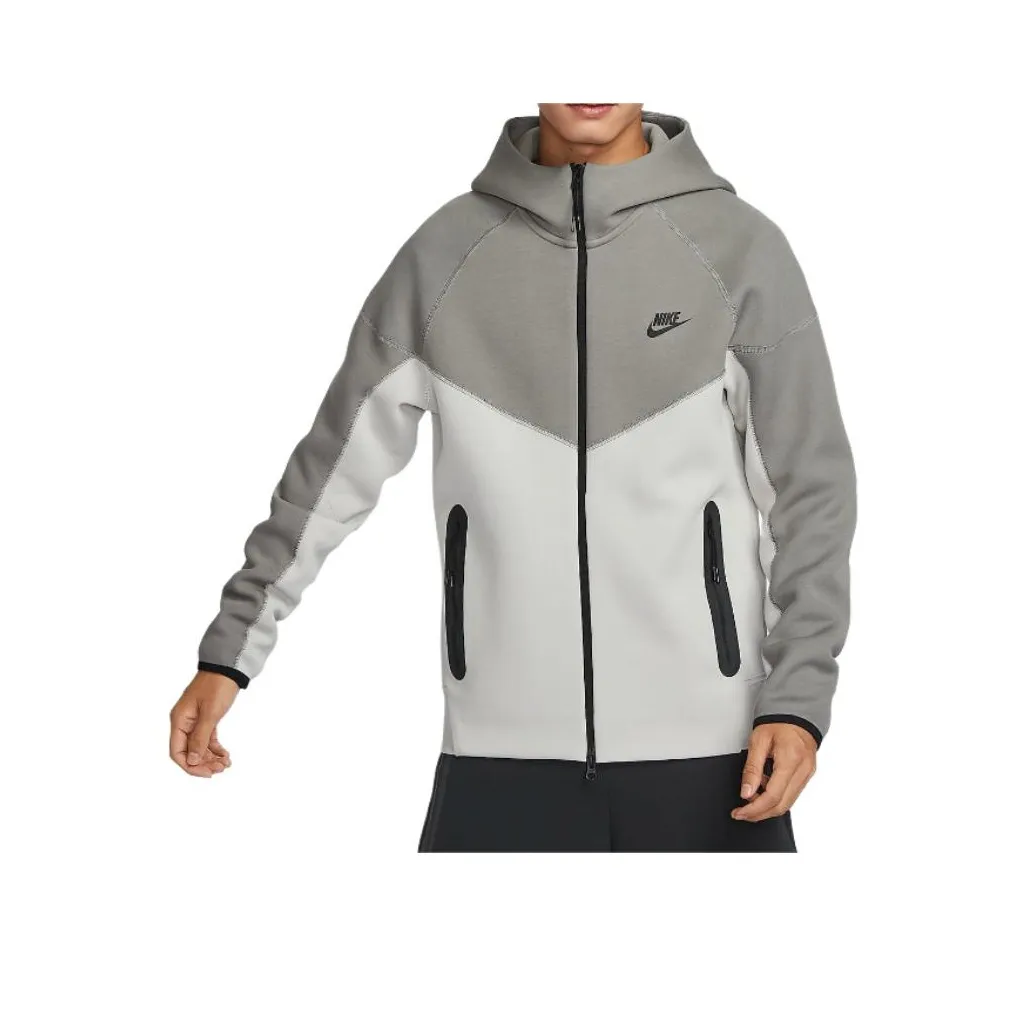 Nike viii Tech Full Zip Windrunner Hoodie