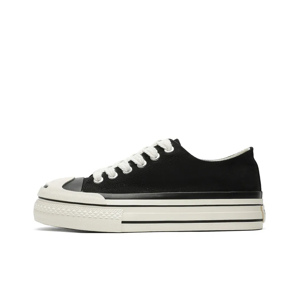 Medd Low Top Canvas Shoes Men's