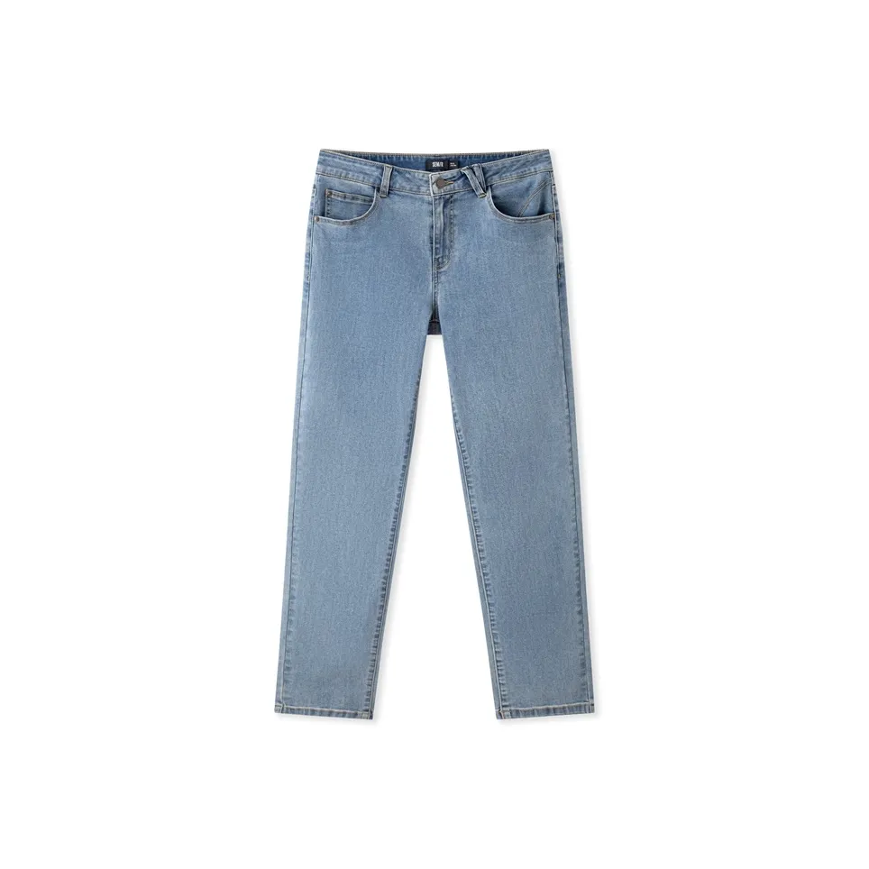 Confeccionada em Jeans