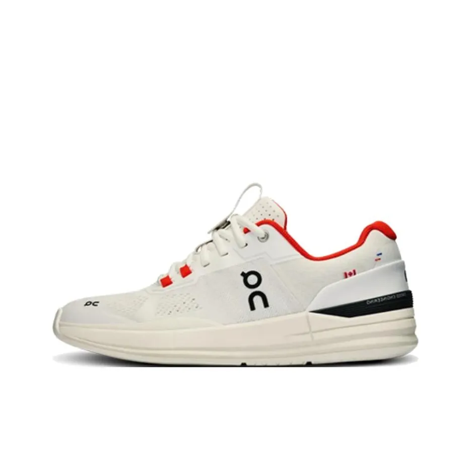 On The Roger Pro "Laver Cup"