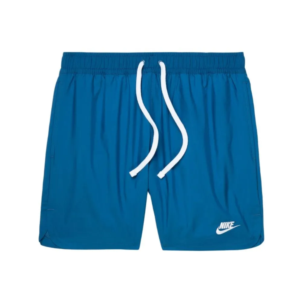 The North Face Mountain Athletic Shorts in Lila
