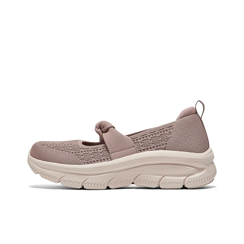 Skechers Modern Comfort Low-Top Casual Shoes Women's Mocha