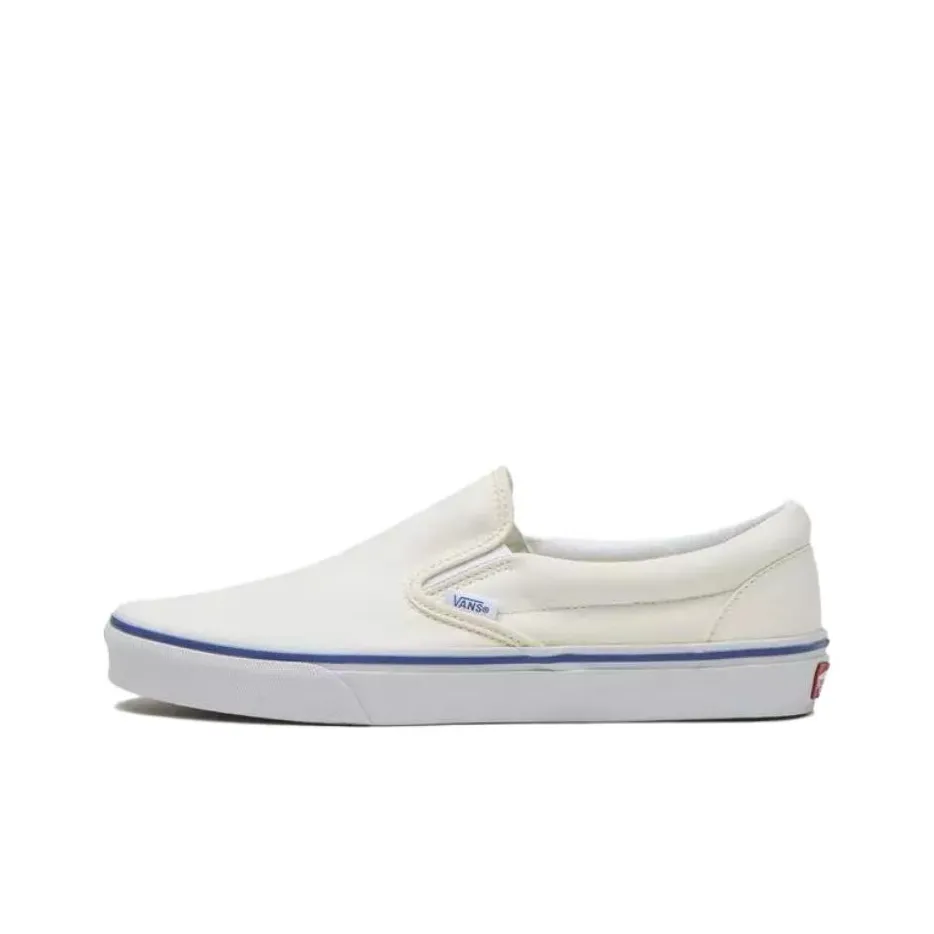 Vans CLASSIC SLIP ON Low Top Skateboard Shoes Unisex White