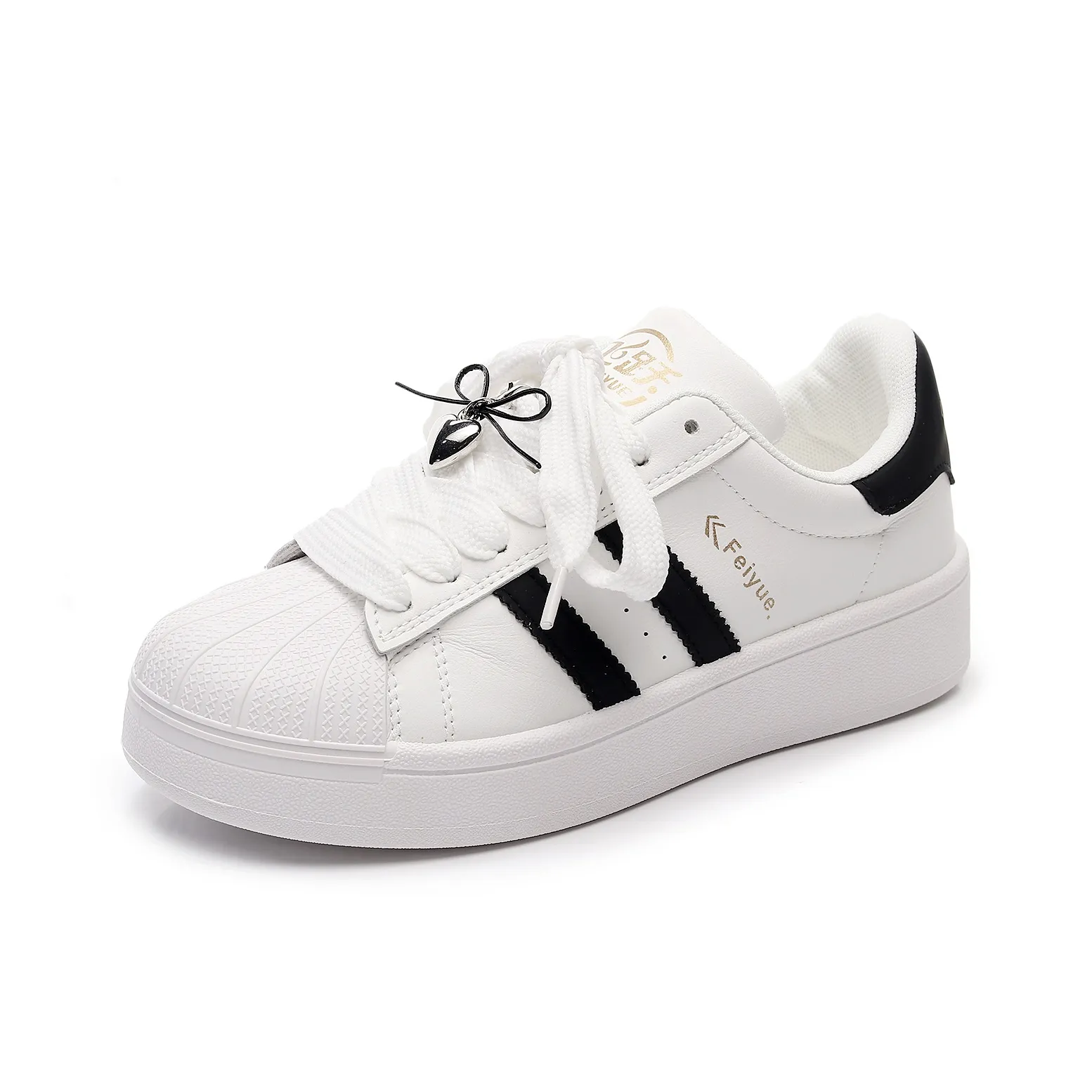 Feiyue Girly Heart Series Устойчивые к истиранию Легкие Увеличивающие Высоту Низкие Кроссовки для Скейтбординга Женские Белые