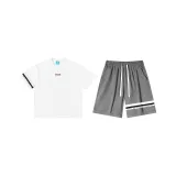 의류 세트 (화이트 상의 + 그레이 바지)