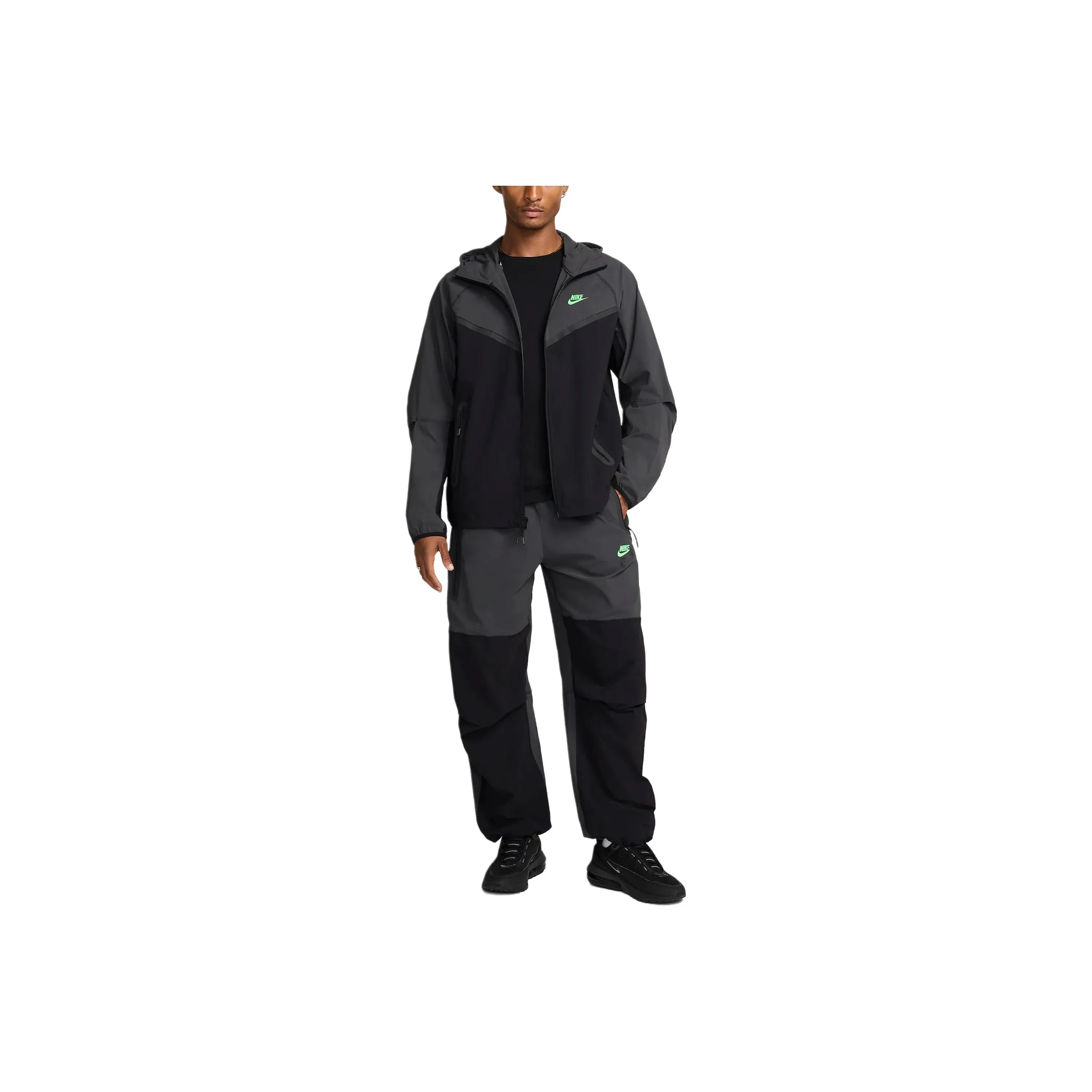 Nike Tech Men's Woven Oversized Pants