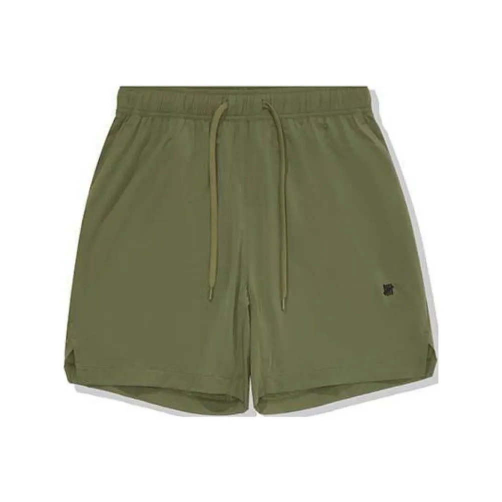 UNDEFEATED Sports Shorts Unisex