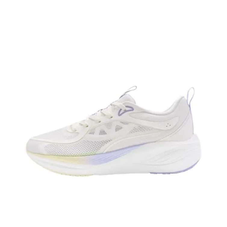 XTEP Kunpeng Cushioning, Breathable, Supportive Low Top Sprint Running Shoes Women's Sail White