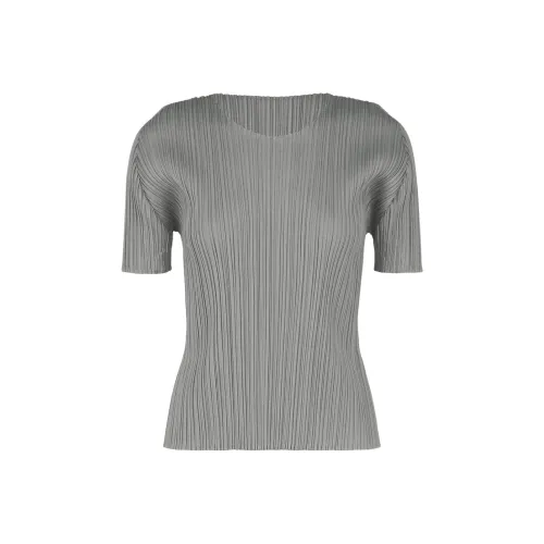 ISSEY MIYAKE Темно-серые Женские Футболки