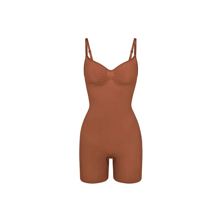 SKIMS SEAMLESS SCULPT MID THIGH BODYSUIT Bodysuits Women's Dark Red Brown/BRONZE
