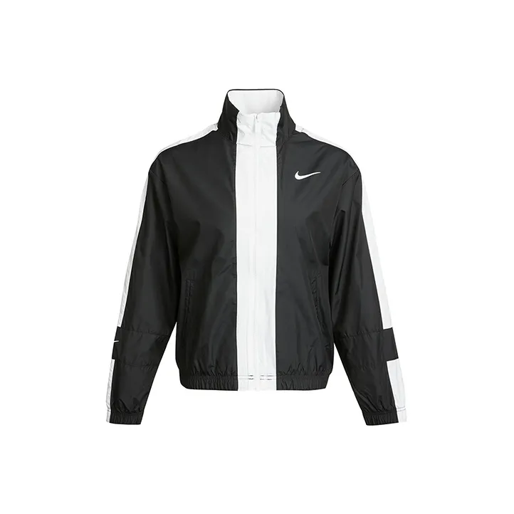 NIKE Черные Женские Куртки