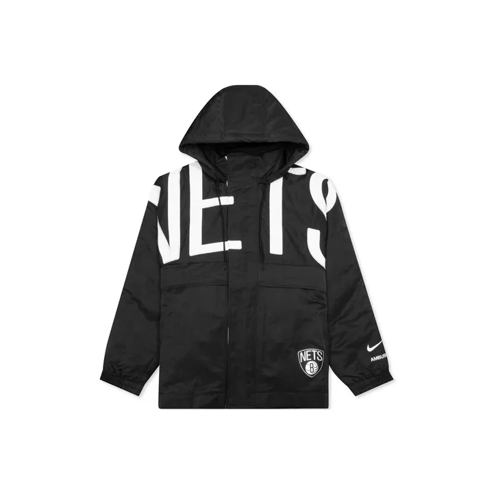 NIKE Черные Женские Куртки