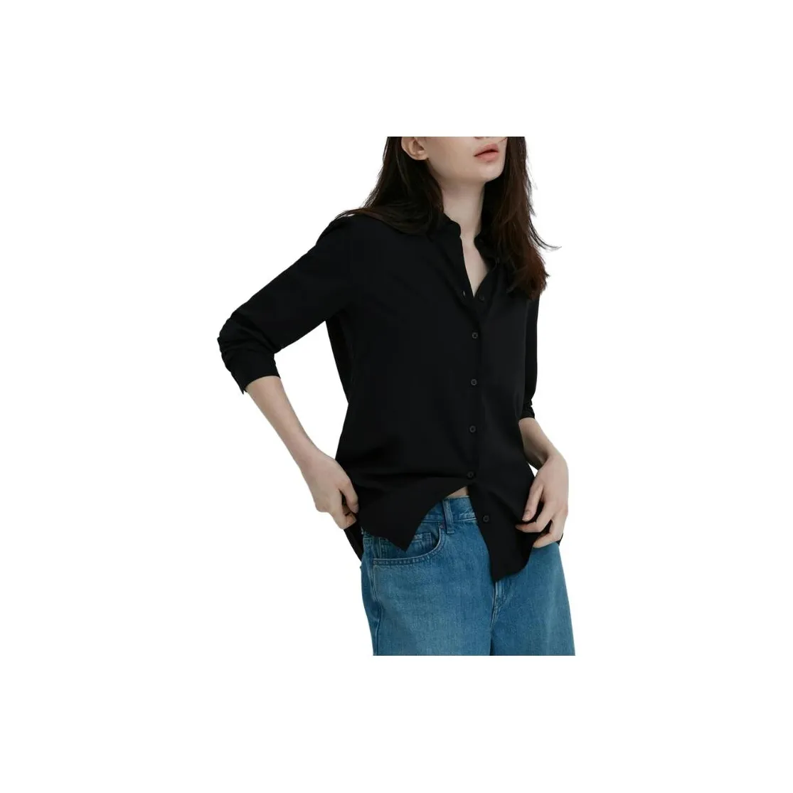 UNIQLO Черные Женские Рубашки