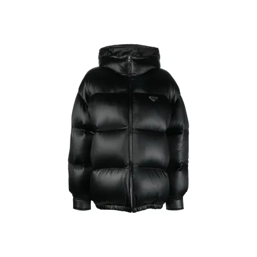 PRADA Черные Женские Пуховики