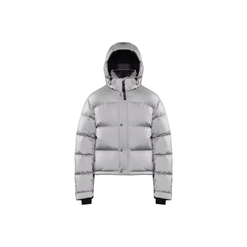 ARITZIA Женские пуховики