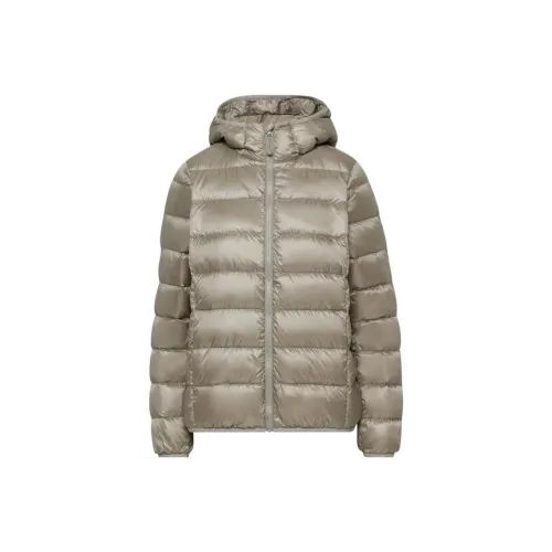 ARITZIA Женские пуховики