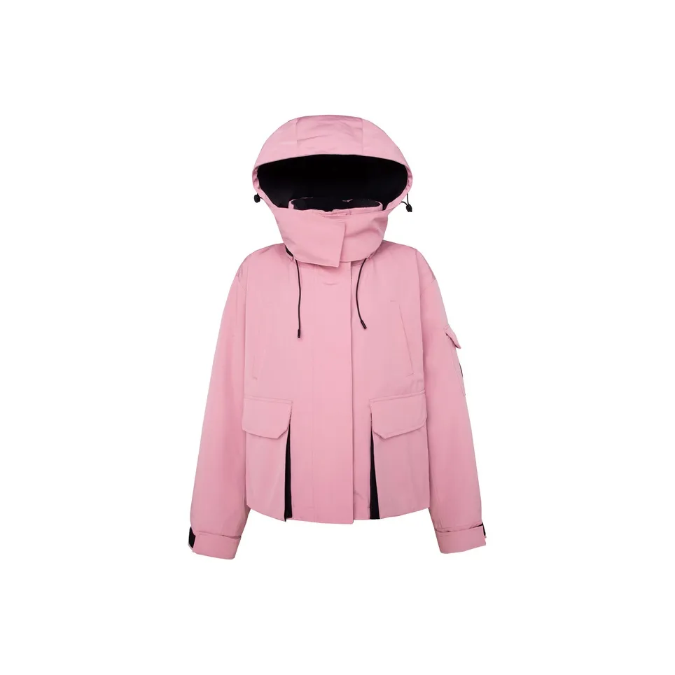 GUESS Женские пуховики