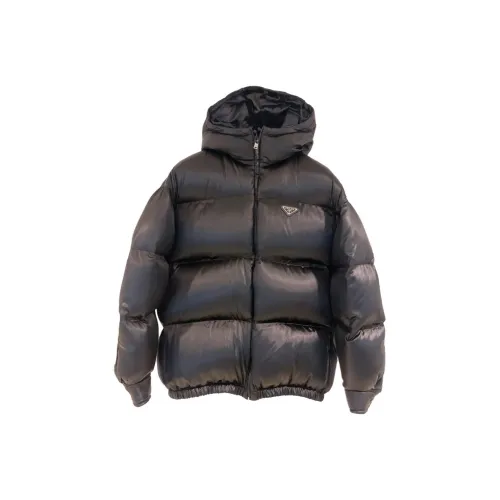 PRADA Черные Женские Пуховики