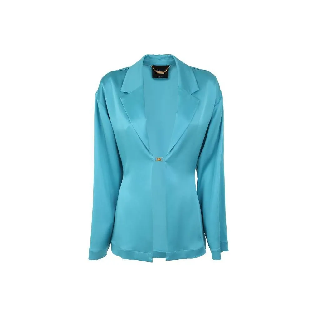 Elegant satin lapels