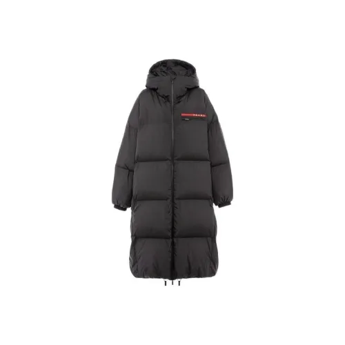 PRADA Черные Женские Пуховики