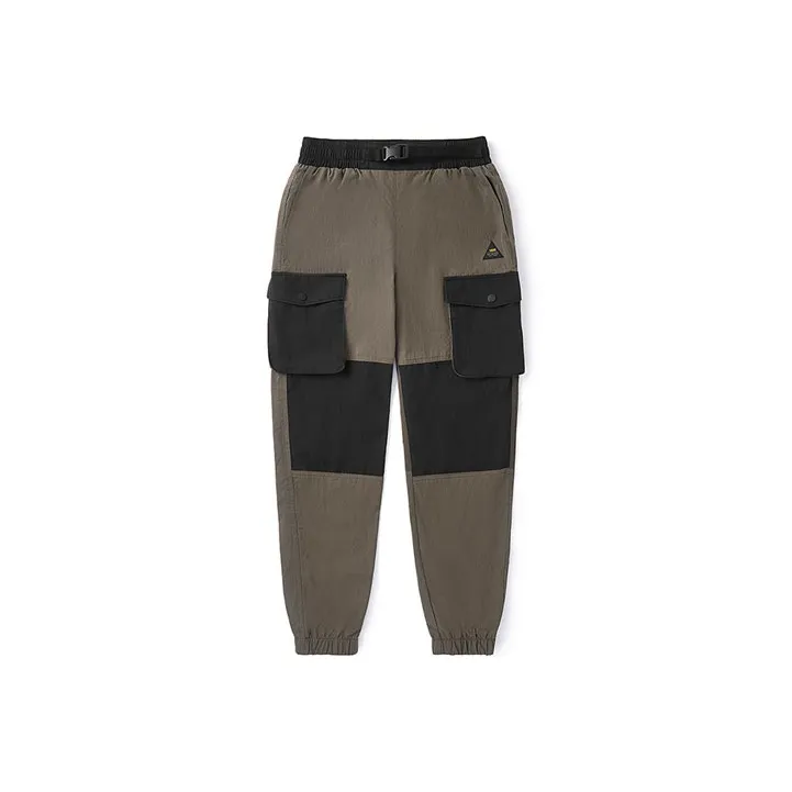 VANS Повседневные брюки Женские Армейский зеленый
